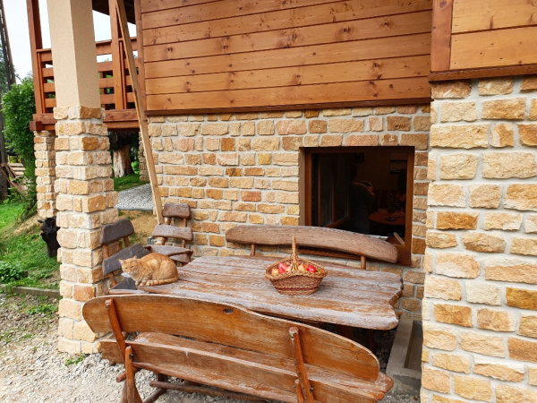 Stara cegła na ocieplenie