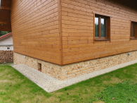 Stara cegła na ocieplenie