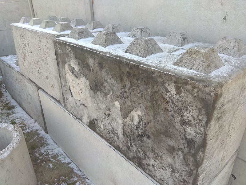 Betonowe klocki lego
